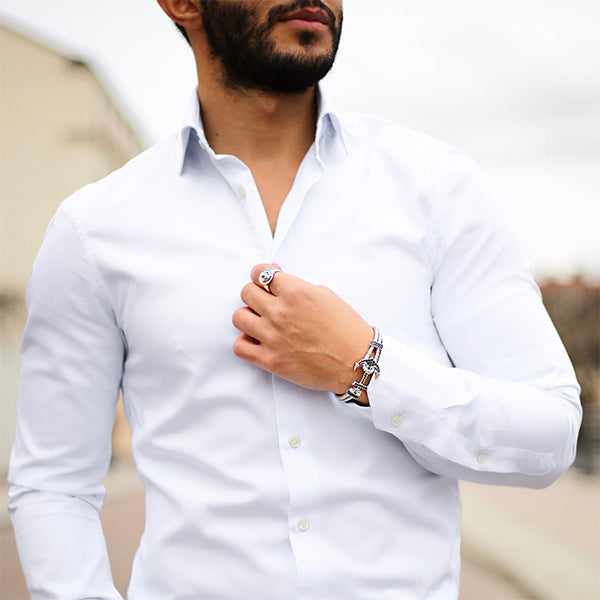 Dress well. Feel well. How Fashion Affects Our Minds