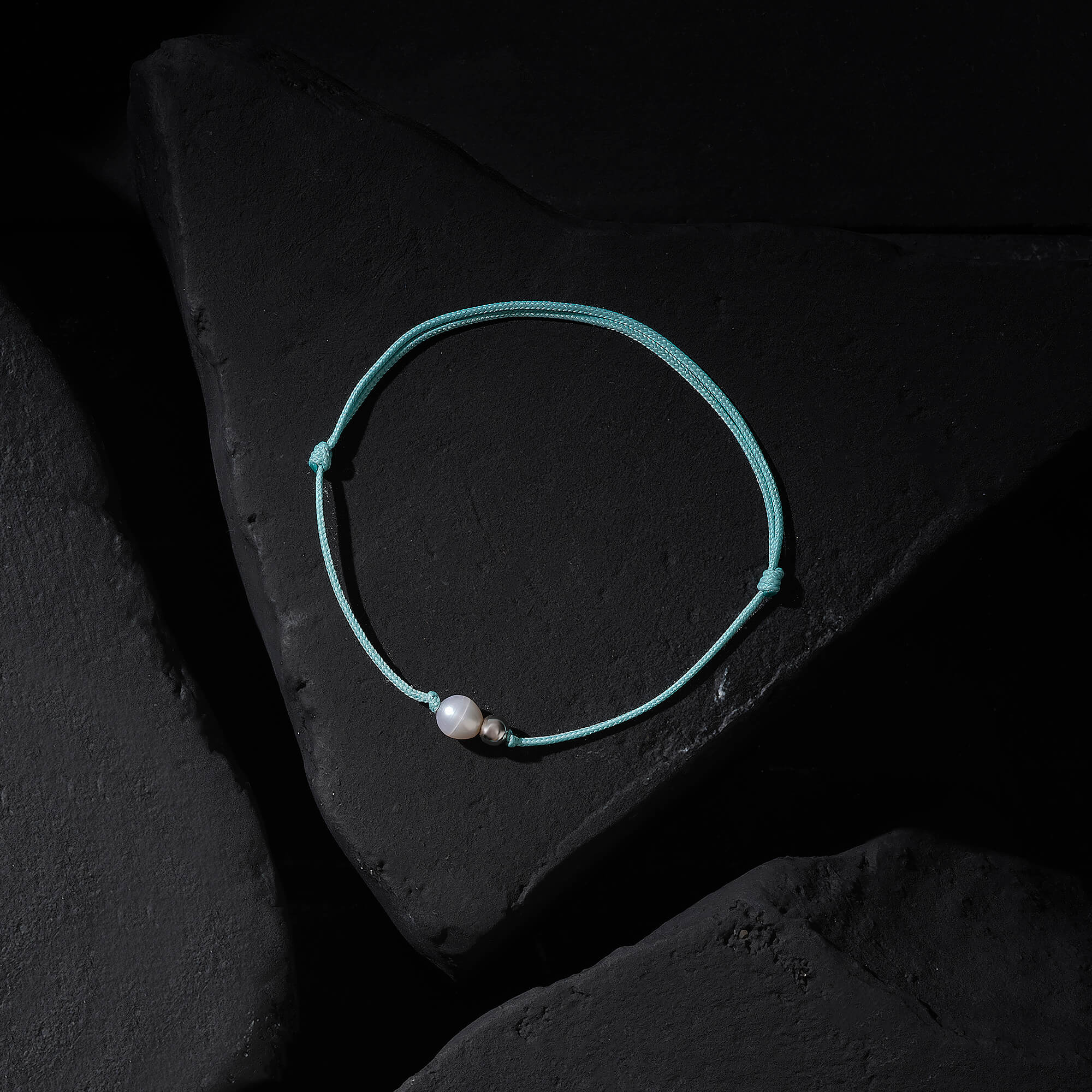 Men's Baroque Freshwater Pearl Turquoise Macrame Bracelet