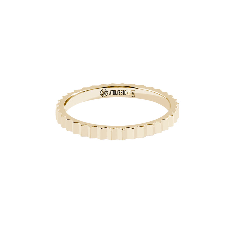 Men's Gear Pattern Band Ring in Solid Gold