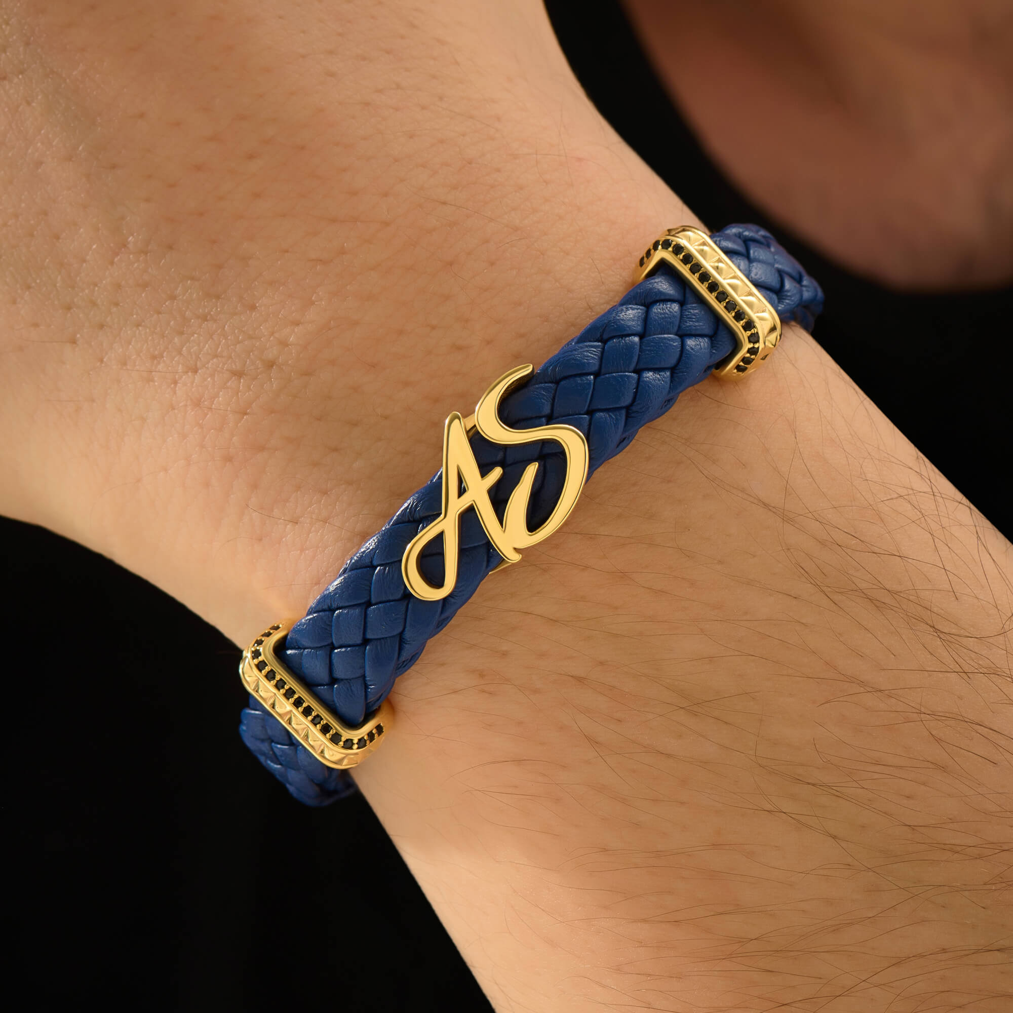 Men's Solid Yellow Gold Italic Statement Elements Bracelet