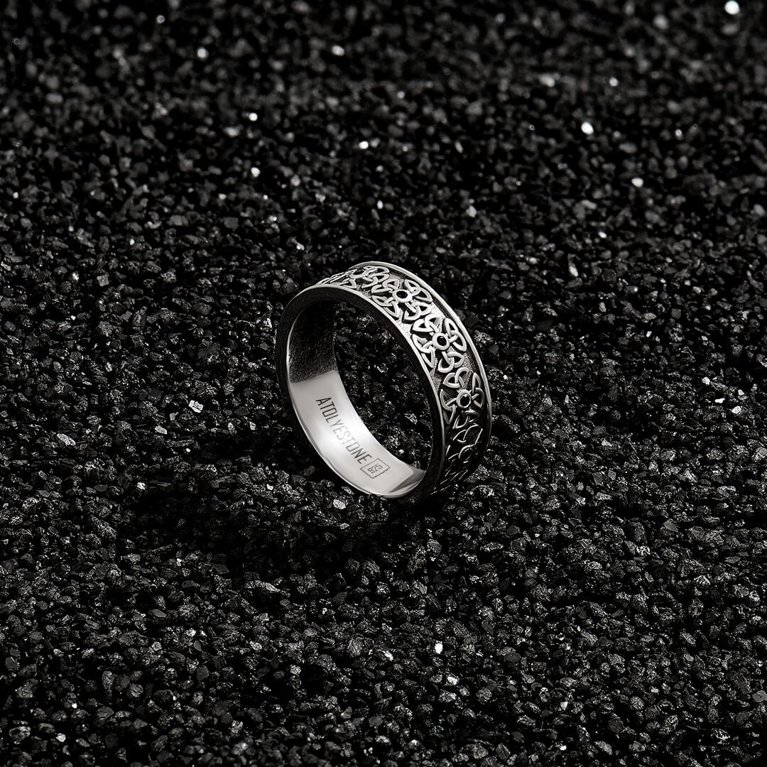 Men's Celtic Band Ring in Silver Paved with Black Diamonds