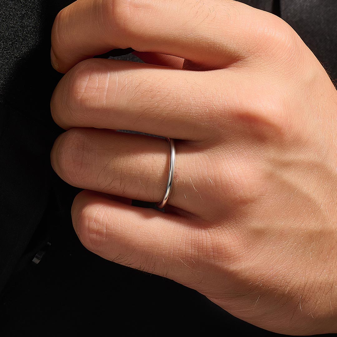Inner Twist Design Ring in 925 Sterling Silver