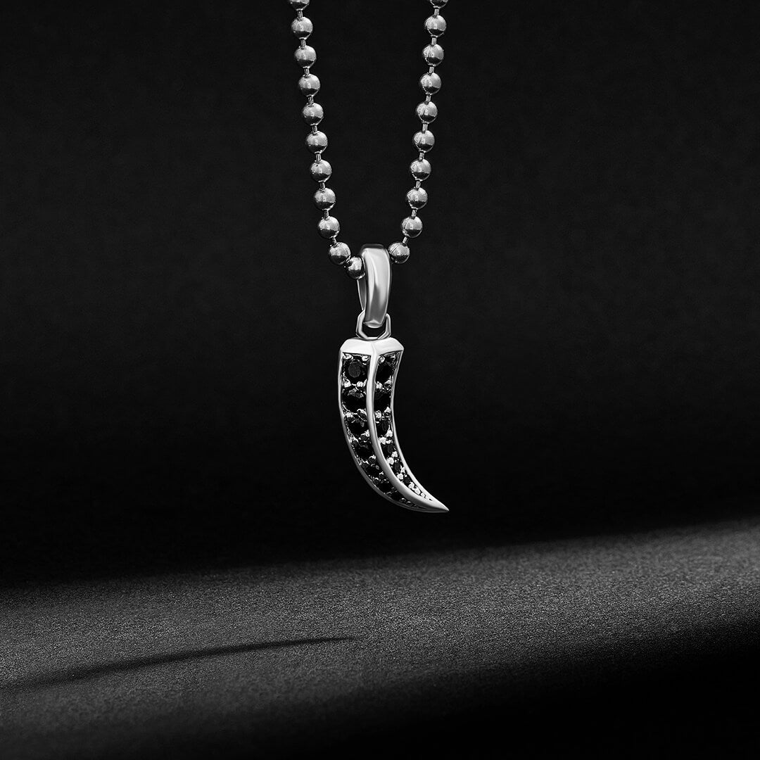 Men's Claw Necklace in Silver