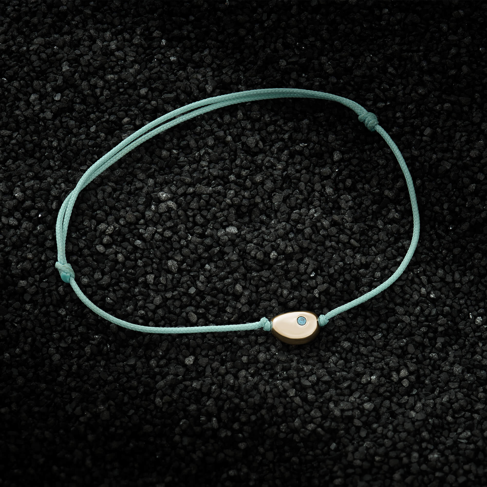 Solid Gold Pebble Macrame Bracelet