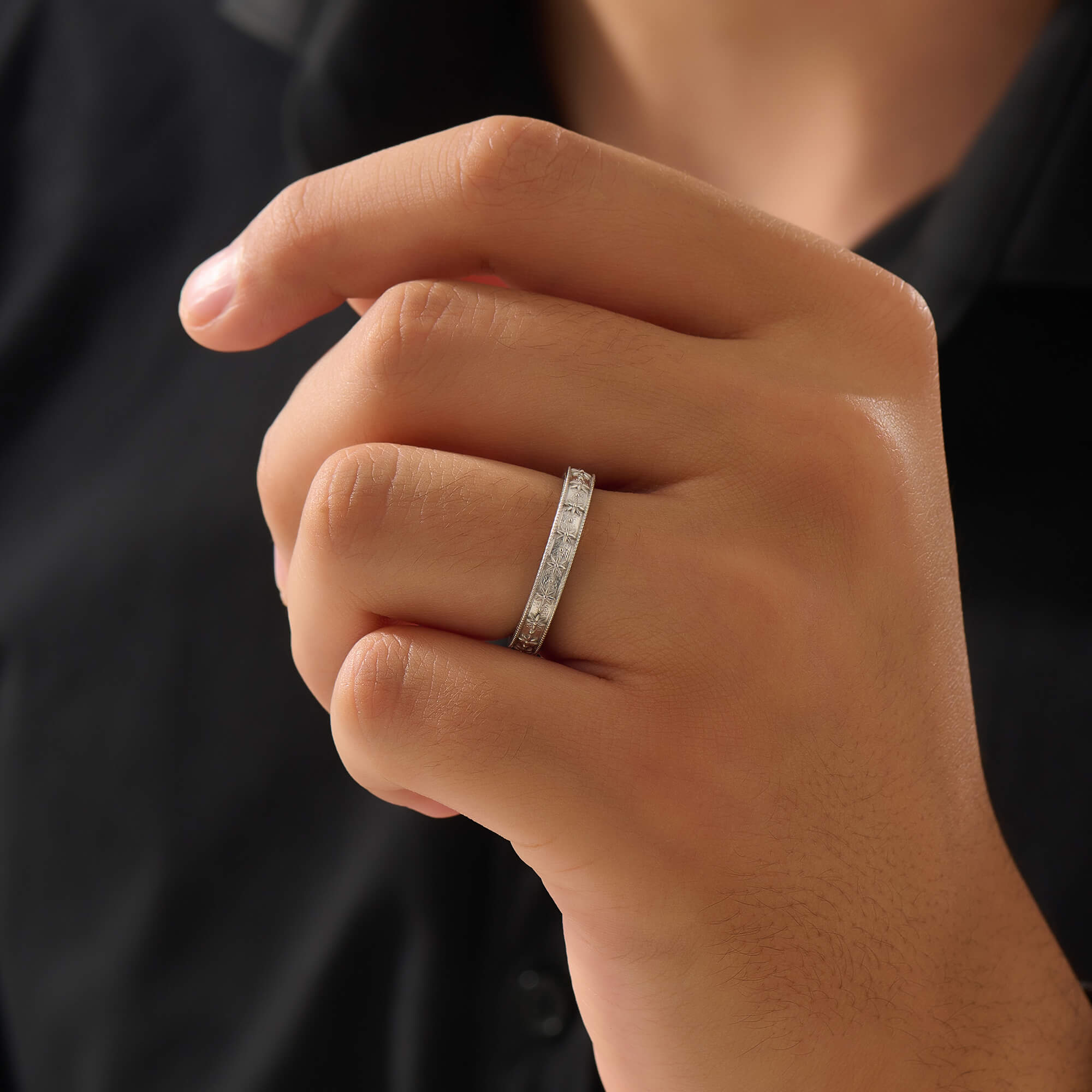 Men's Solid Silver Star-Etched Milgrain Band