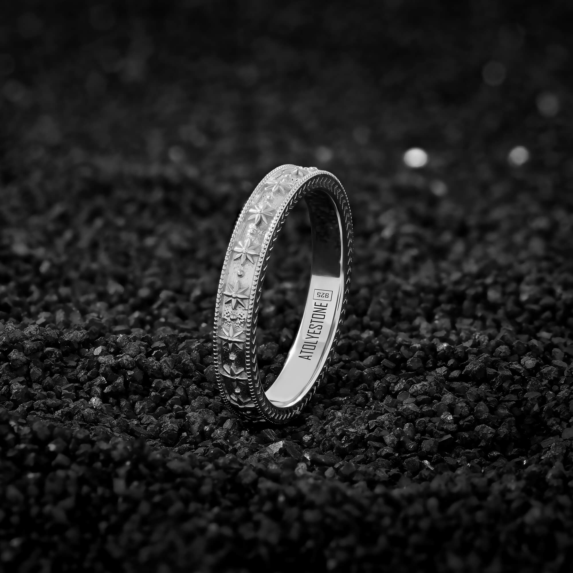 Silver Star Pattern Milgrain Band Ring