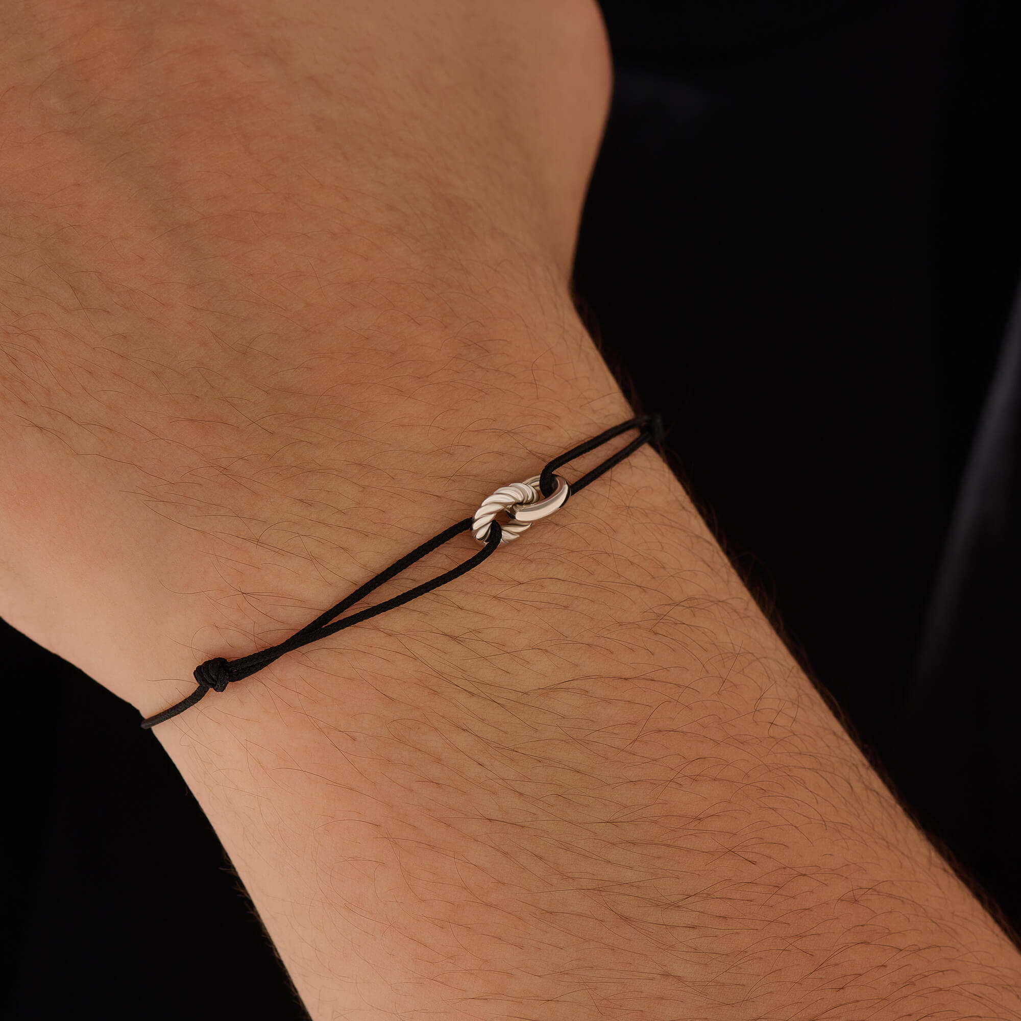 Men's Twisted Link Macrame Bracelet in Solid Silver
