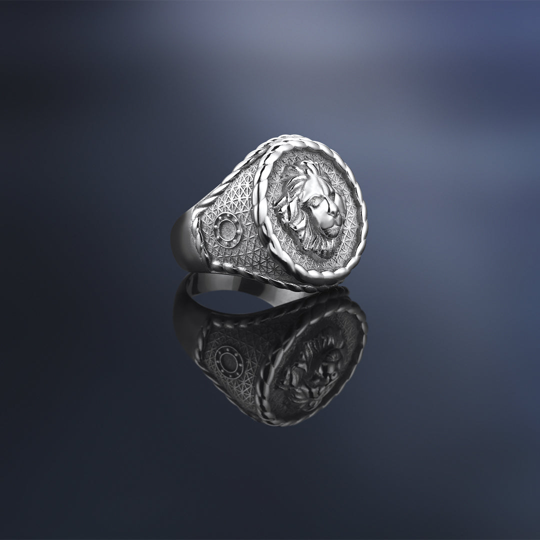 Leo Ring - White Gold