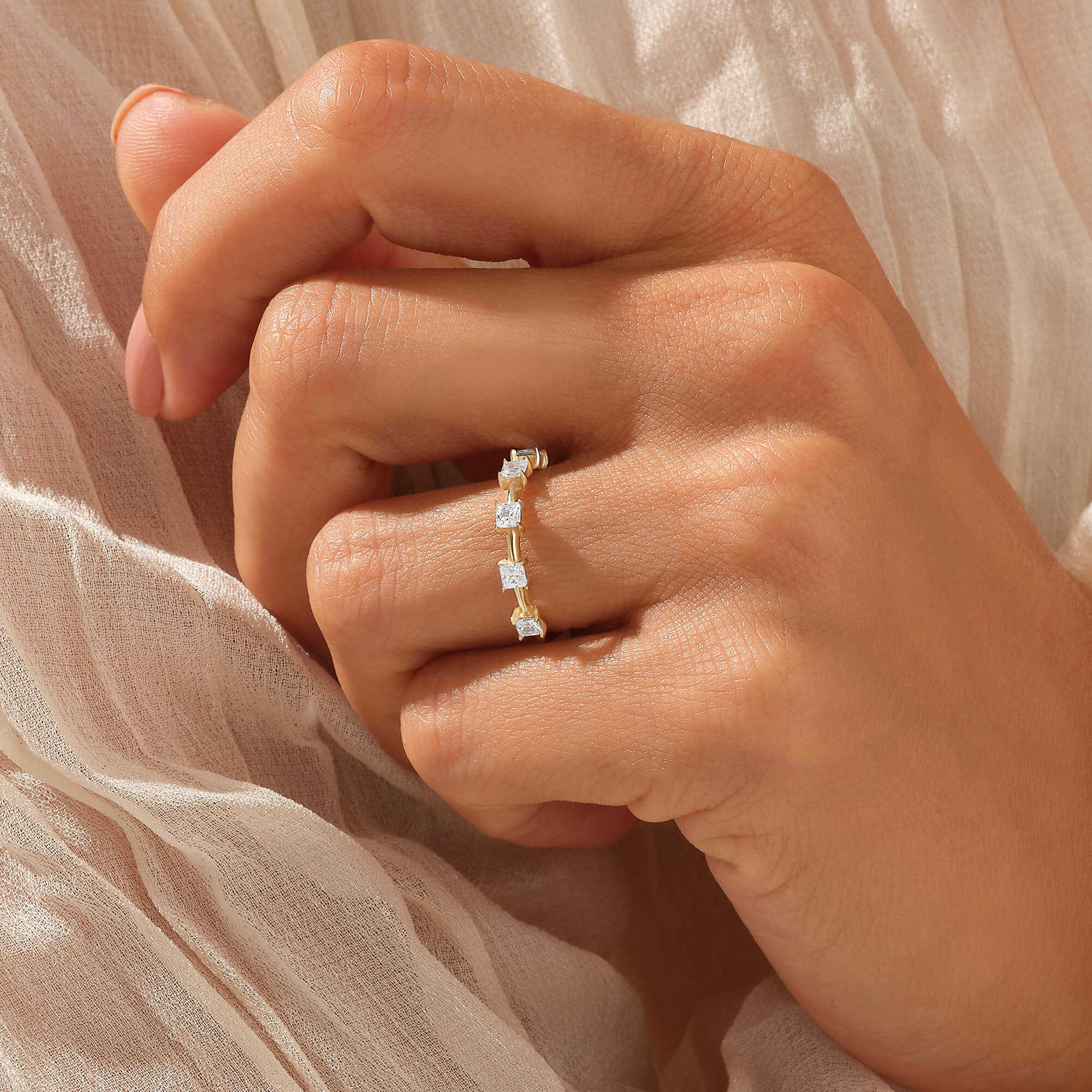 Women's 0.50 ctw D Color VVS Diamond 5 Stone Ring