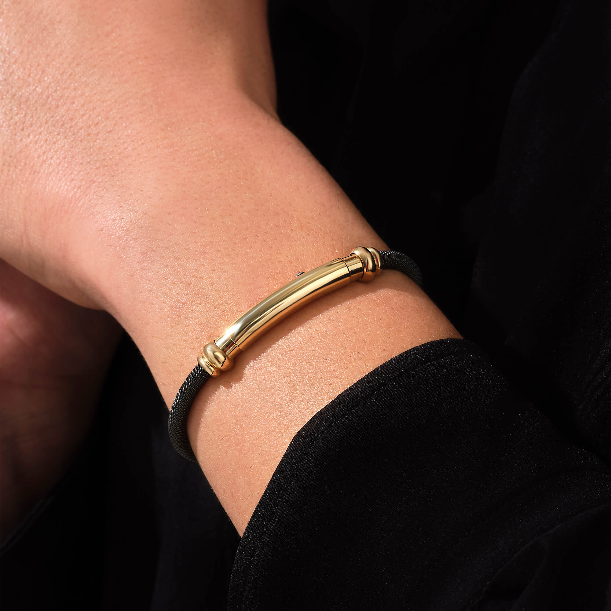 Adjustable Signature Bangle Bracelet in Gold
