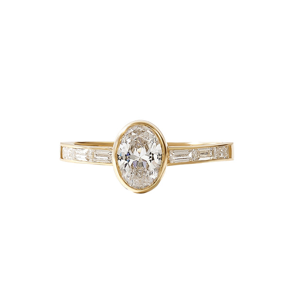 0.93 ctw Diamond Bezel Set Engagement Ring in Solid Yellow Gold