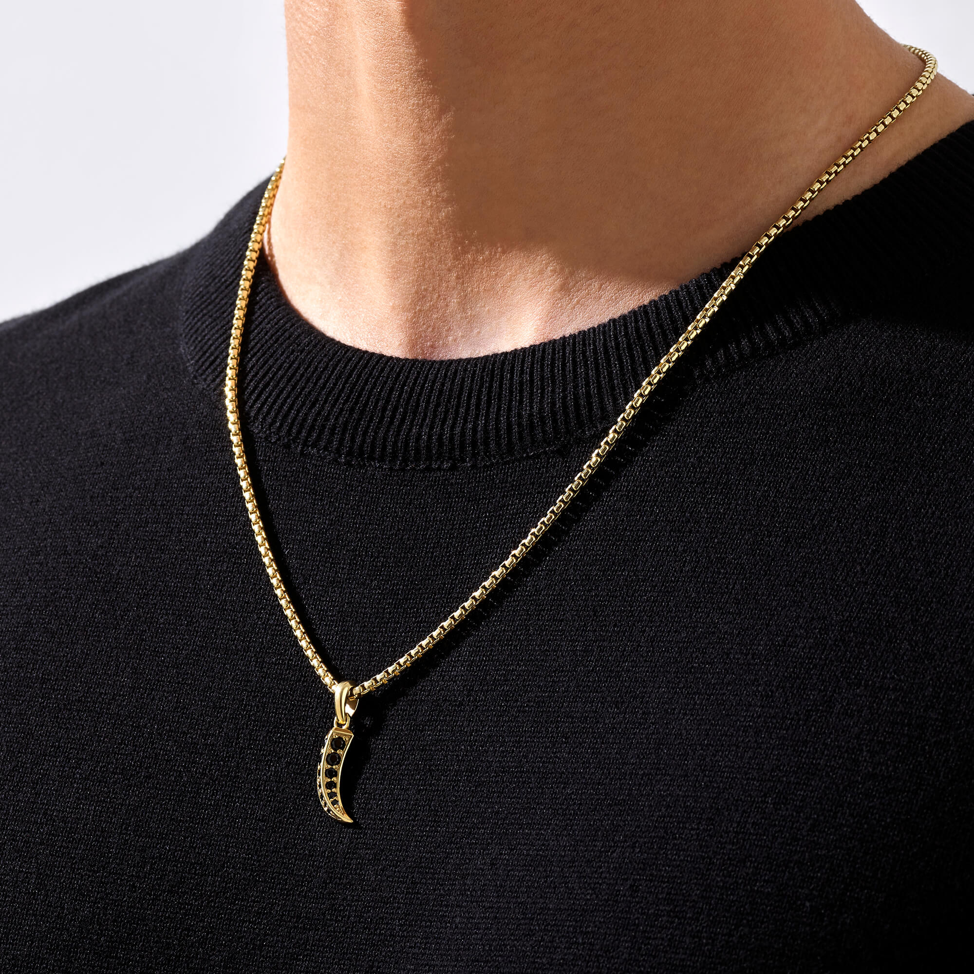 Claw Necklace - Solid Gold (Pendant Only)