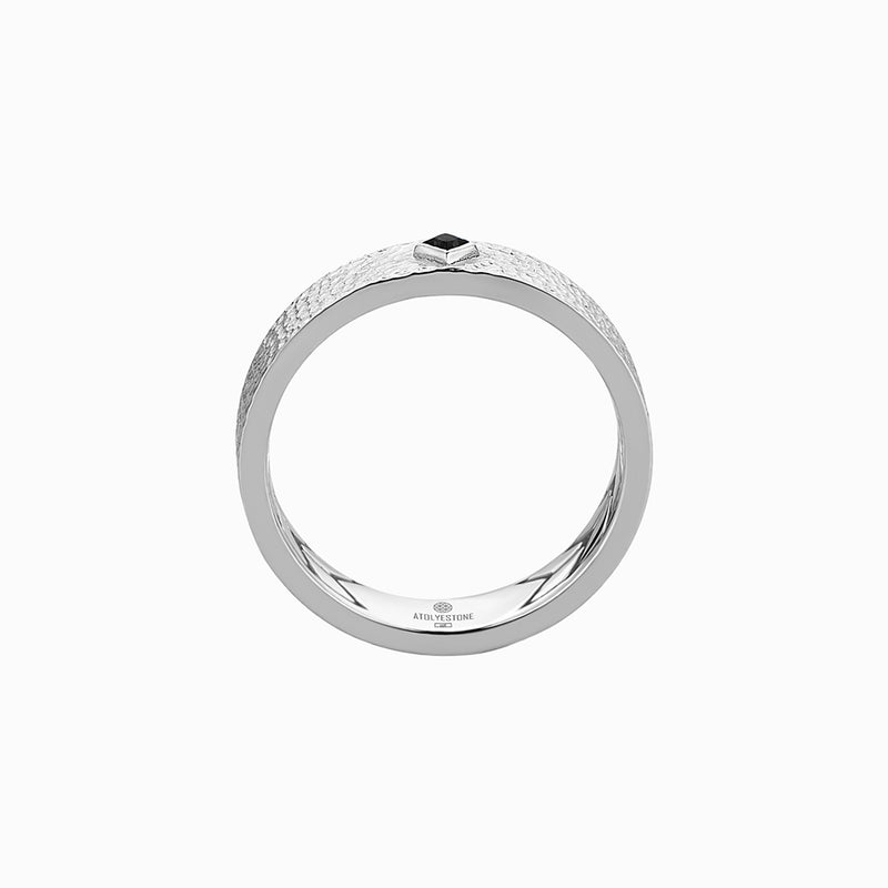 Men's Real White Gold Hammered 5mm Band Solitaire Ring