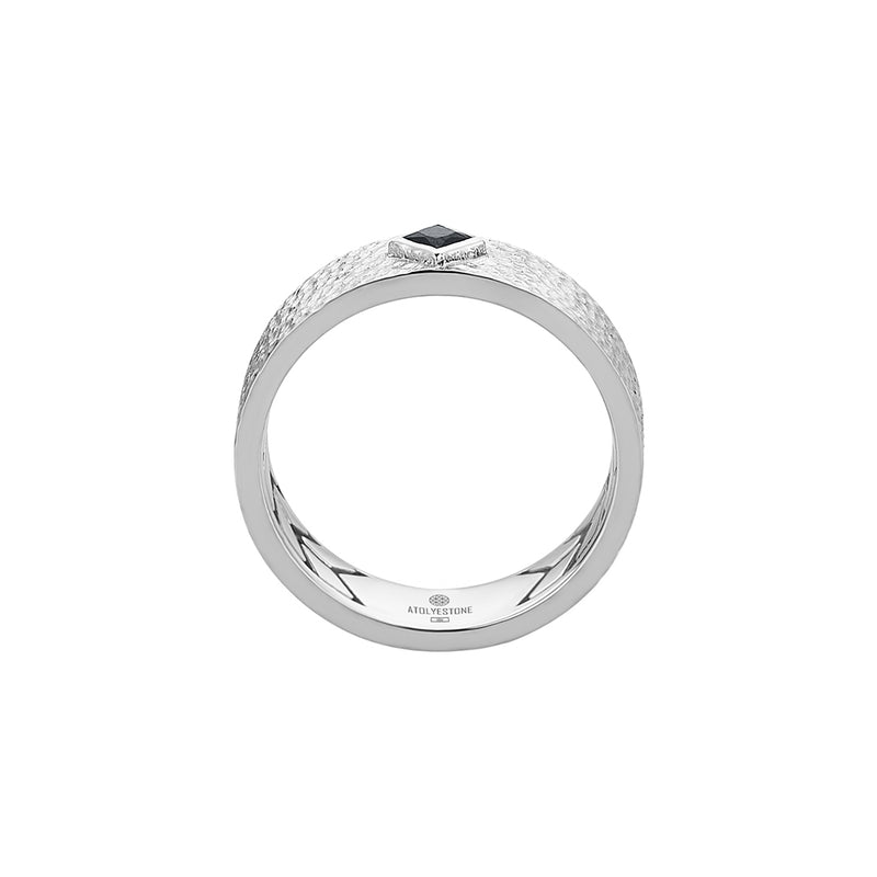 Men's Real White Gold Hammered 7mm Band Solitaire Ring