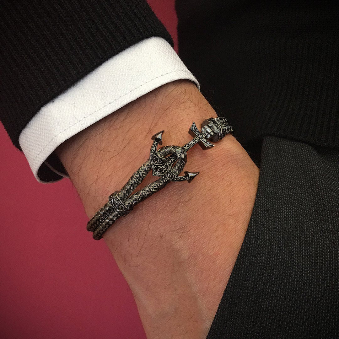 Men - Minimalist Classic Anchor Bangle - Gunmetal
