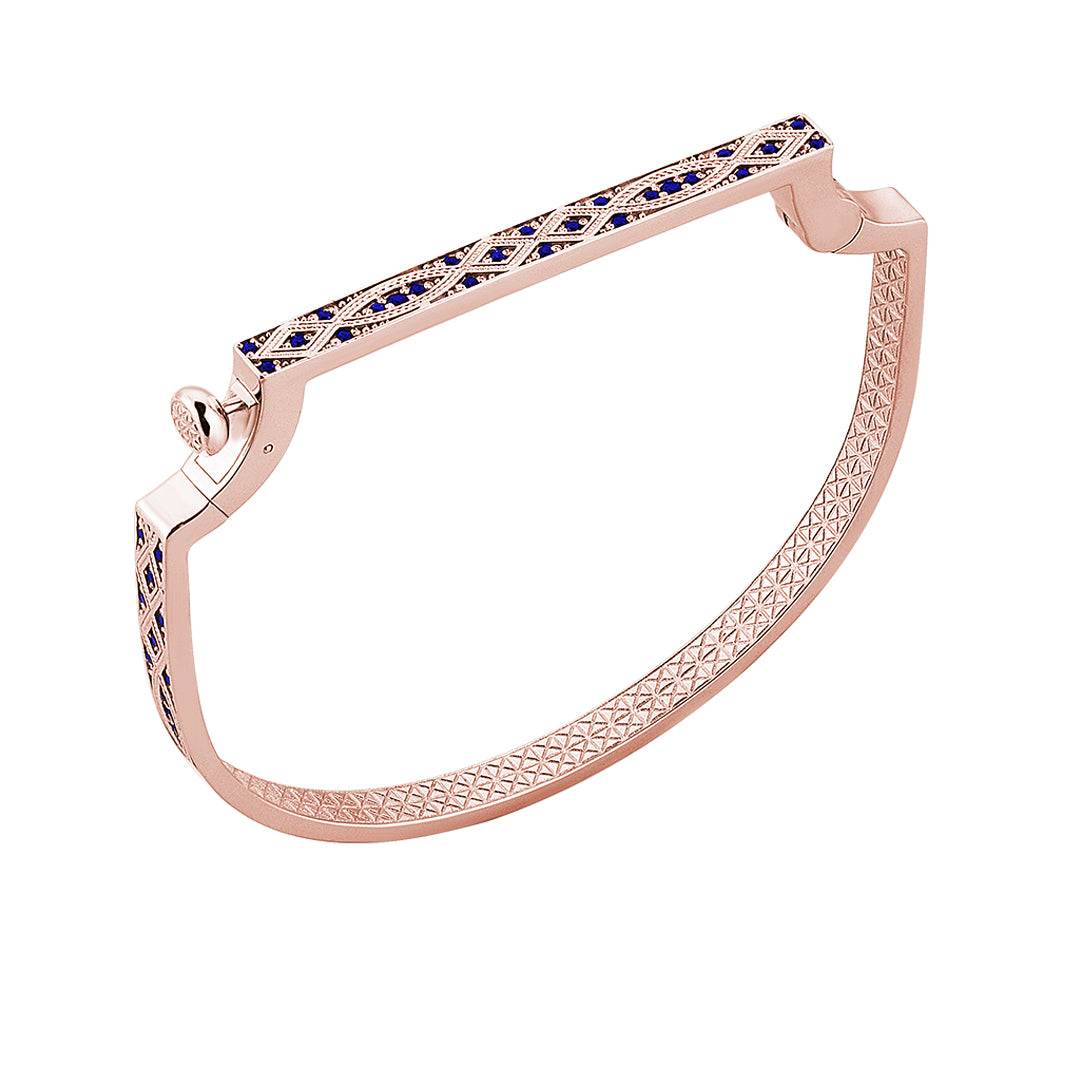 Streamline Bangle in Gold with Sapphire