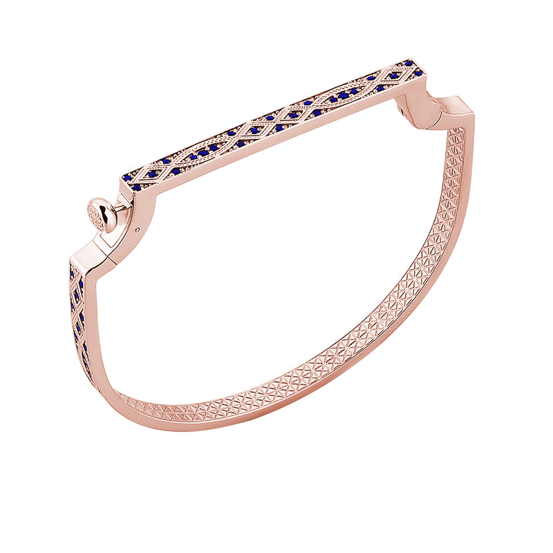 Streamline Bangle in Gold with Sapphire