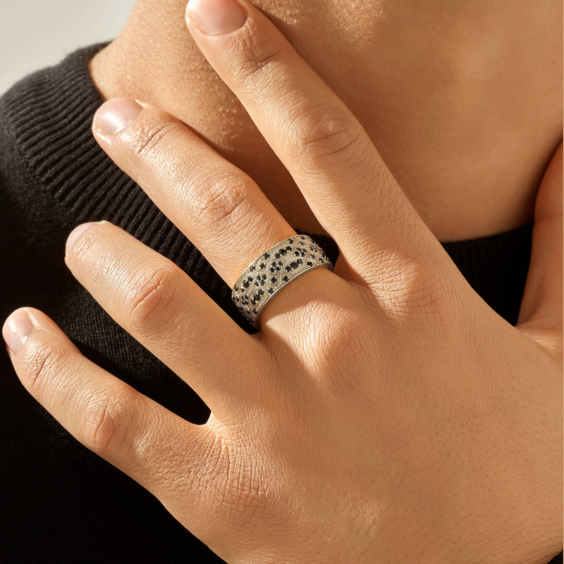 Streamline Band Ring in Silver