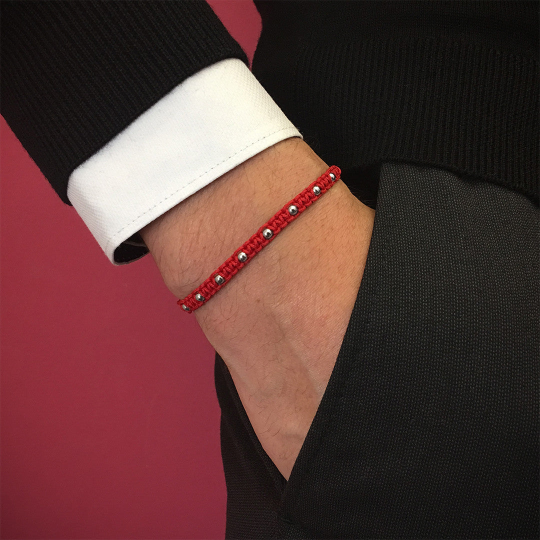 9 Balls Macrame - Silver - Red