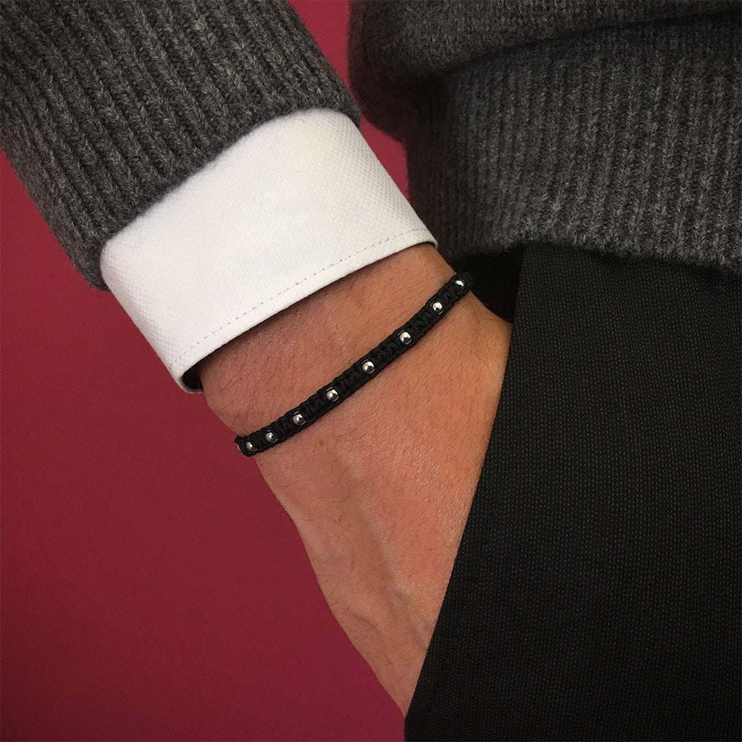9 Balls Macrame - White Gold