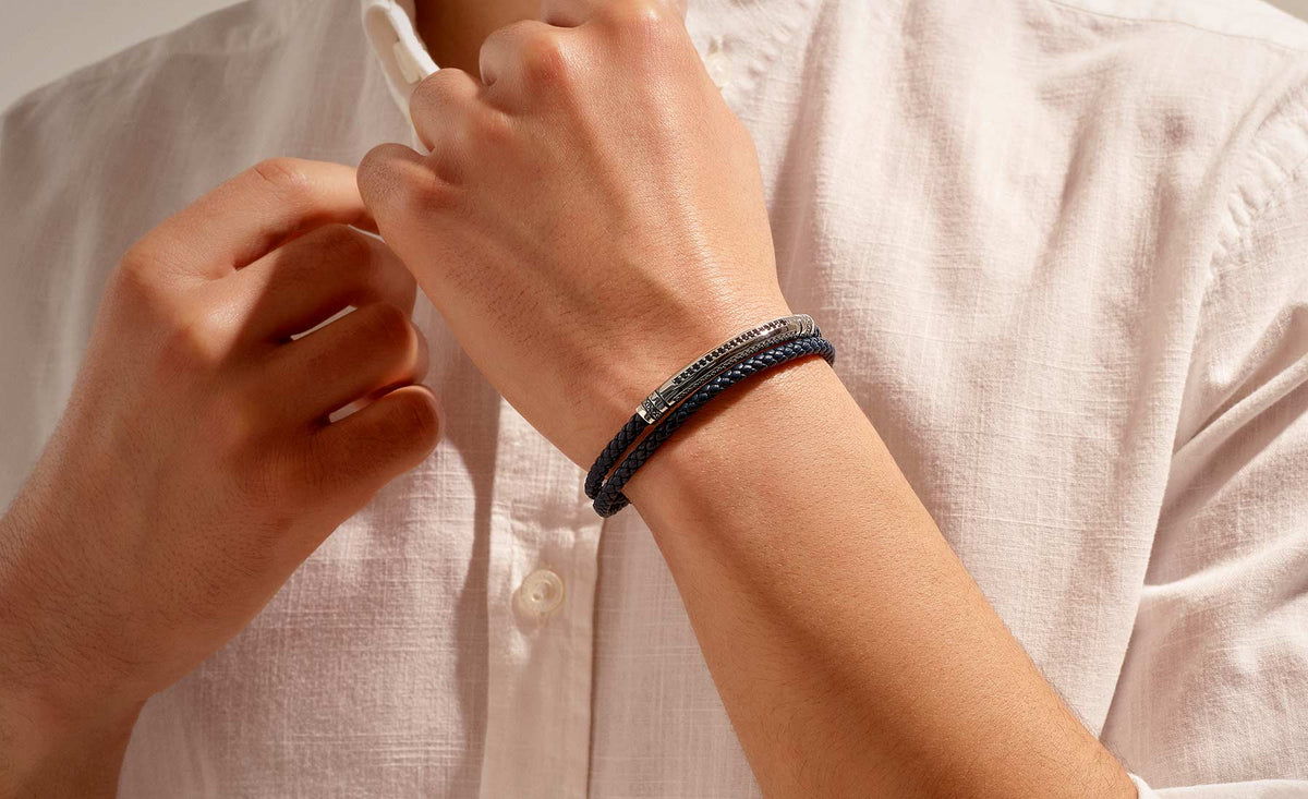 Atolyestone Leather Bracelet and Smart Clothing