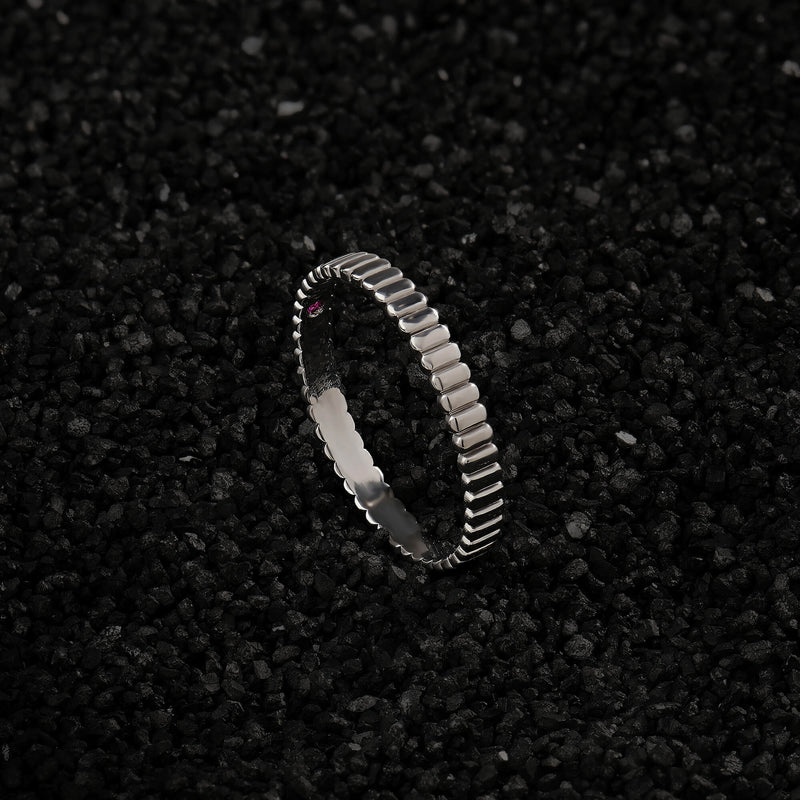 Men's Grosgrain Pattern Band Ring in Real Gold