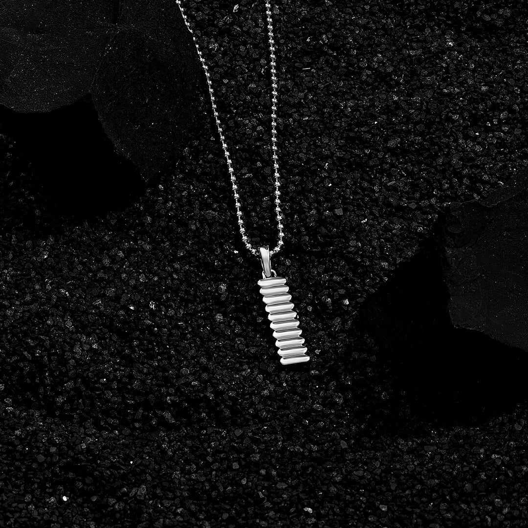 Men's Solid Gold Grosgrain Pattern Tag Pendant