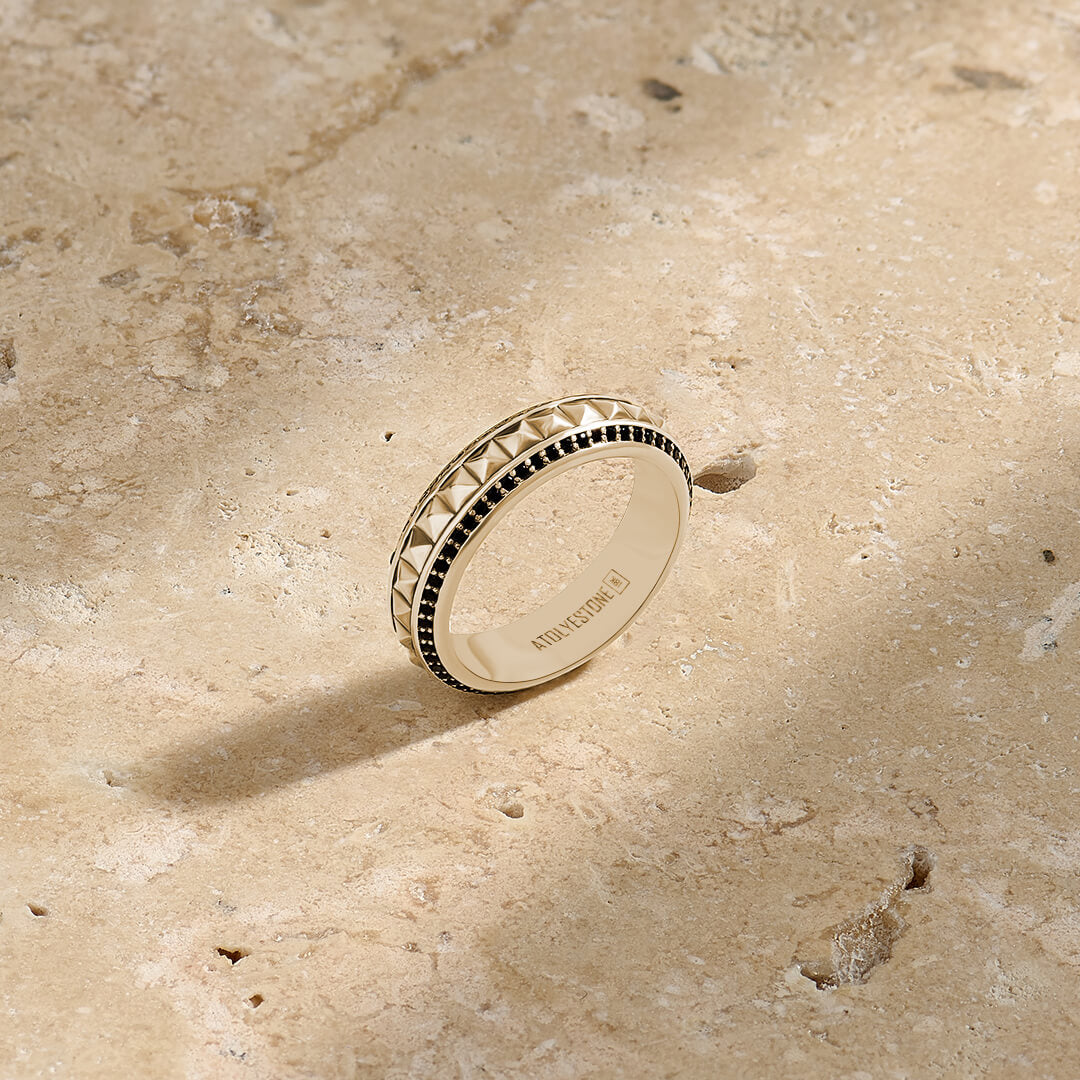 Men's Minimal Paved Pyramid Ring in Solid Gold