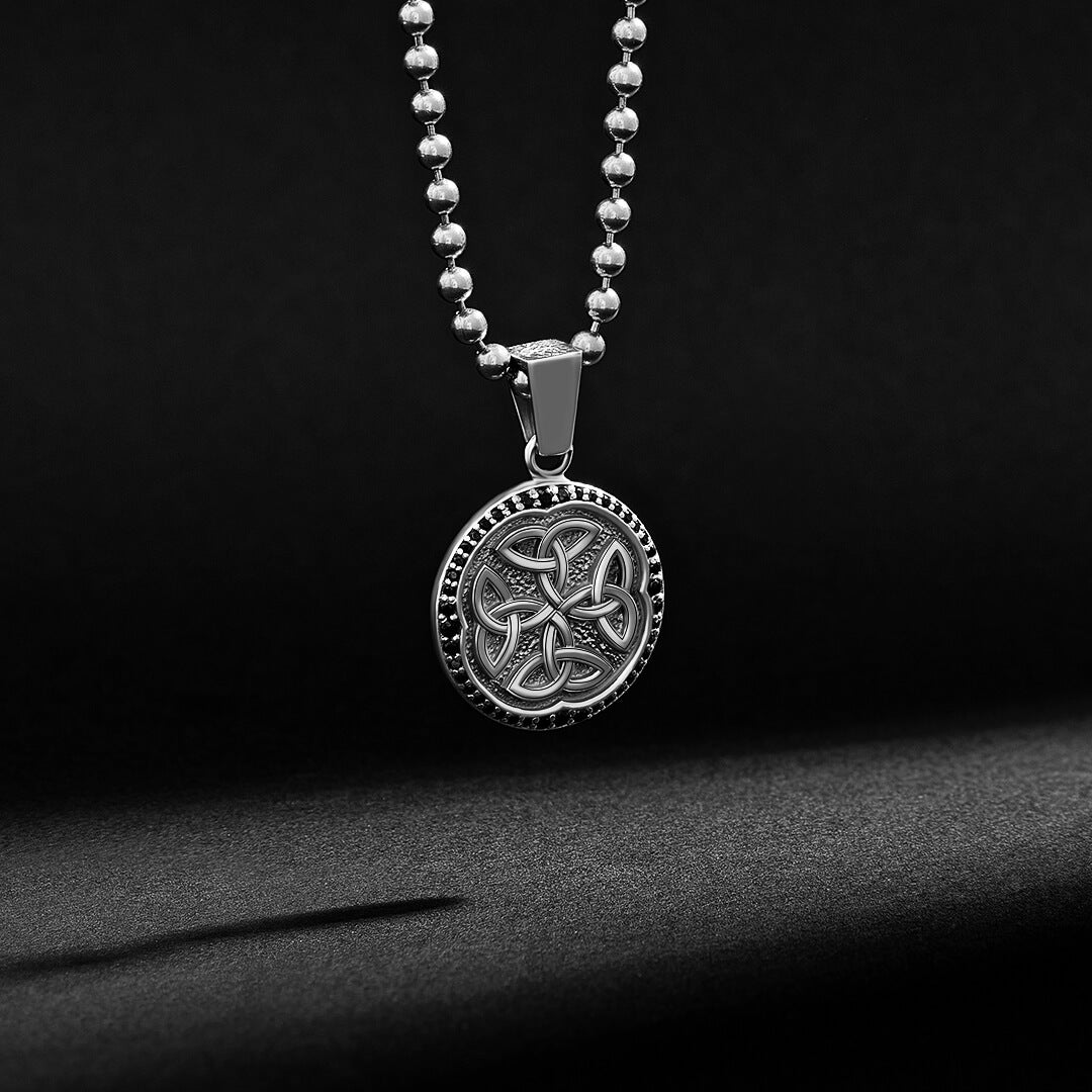 Men's Celtic Pendant in 925 Sterling Silver