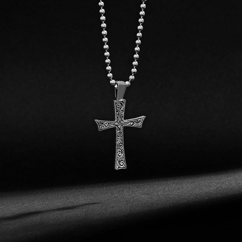 Men's Classic Cross Pendant in Solid Silver