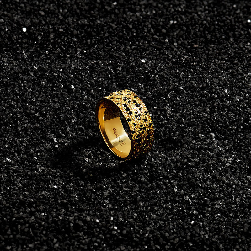 Men's Streamline Band Ring in Solid Gold