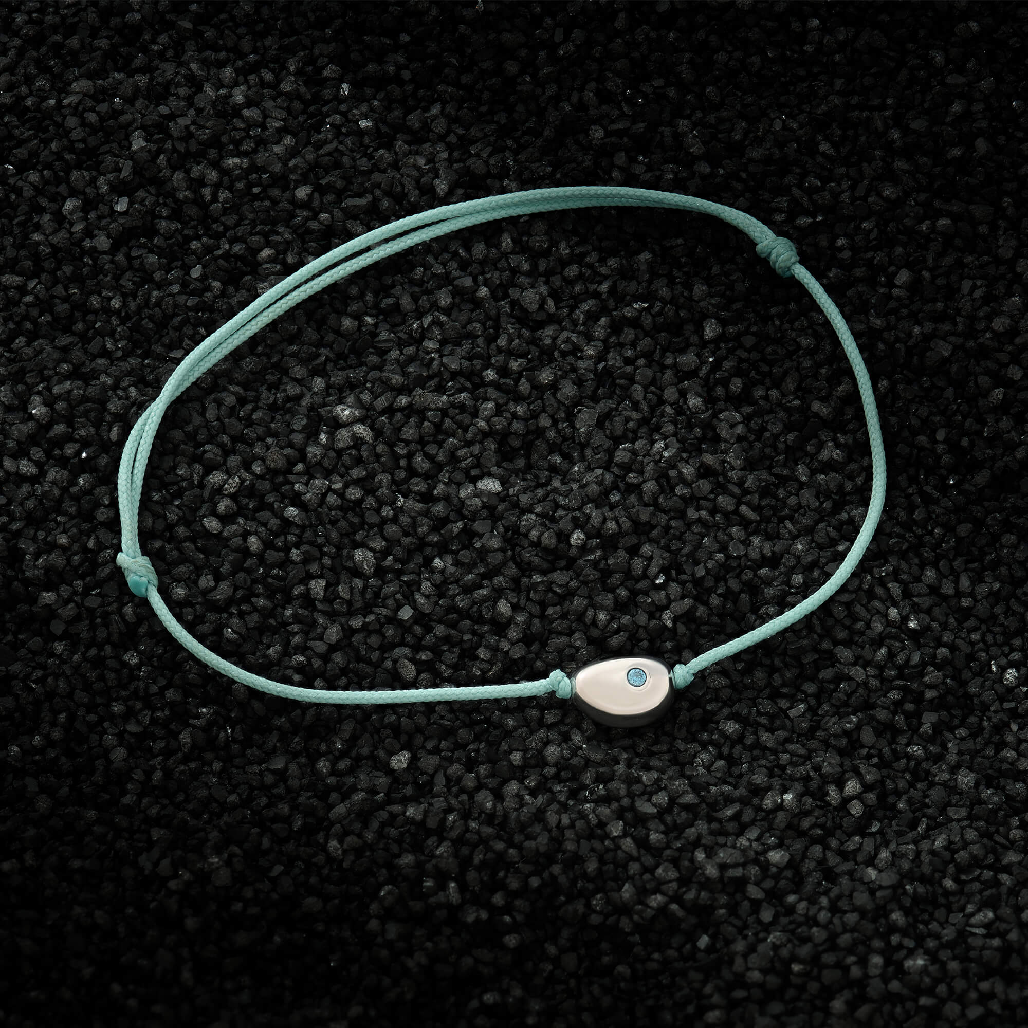 Pebble Charm Macrame Bracelet in Solid Silver