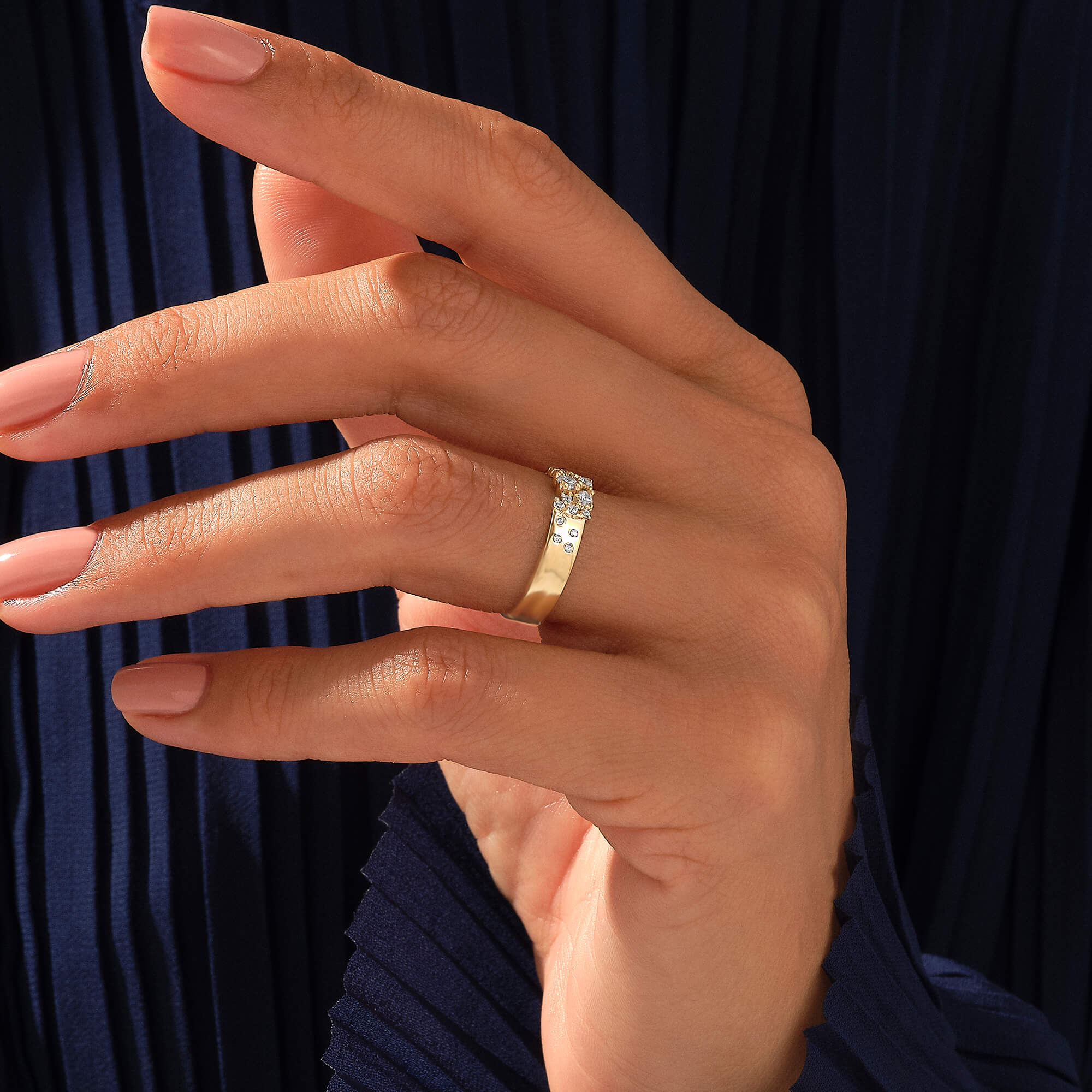 Women's 0.35ctw Diamond Cluster Real Gold Wedding Band Ring