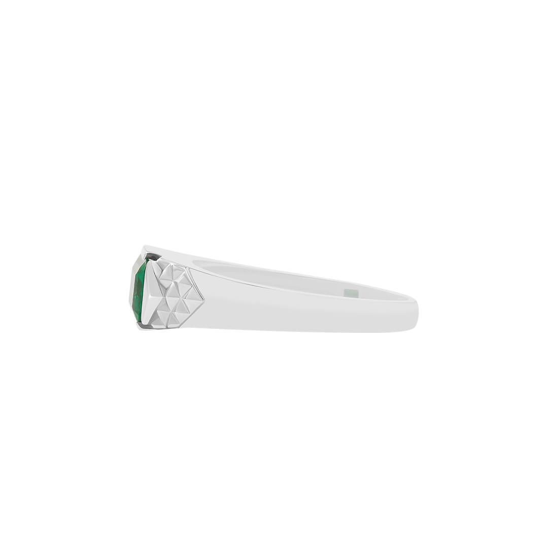 Pyramid Emerald Signet Ring in 925 Sterling Silver
