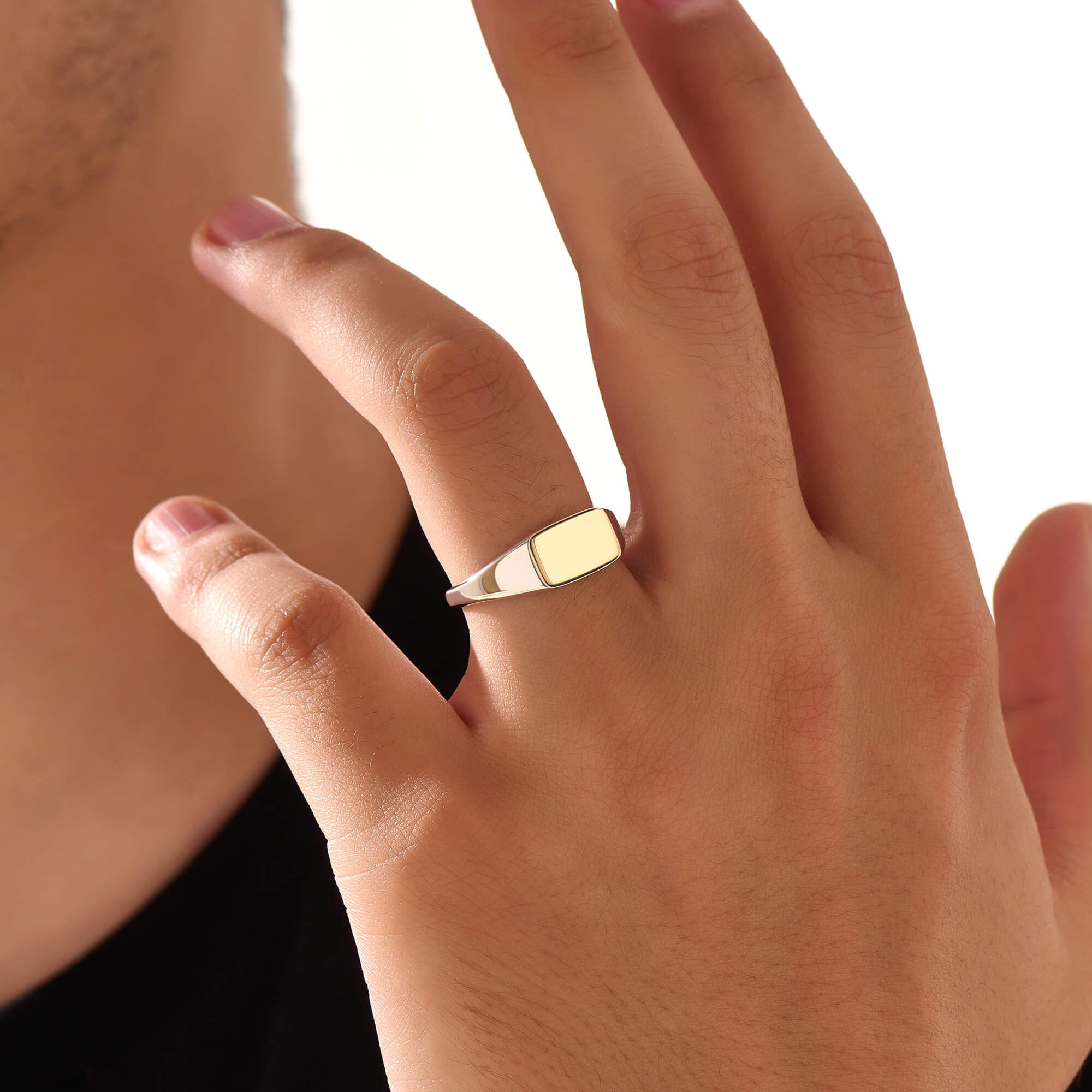 Men's Rectangle Signet Ring with Solid Gold