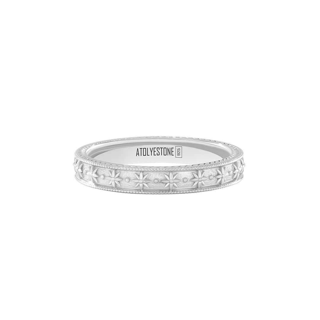 Star-Etched Milgrain Band Ring in 925 Sterling Silver