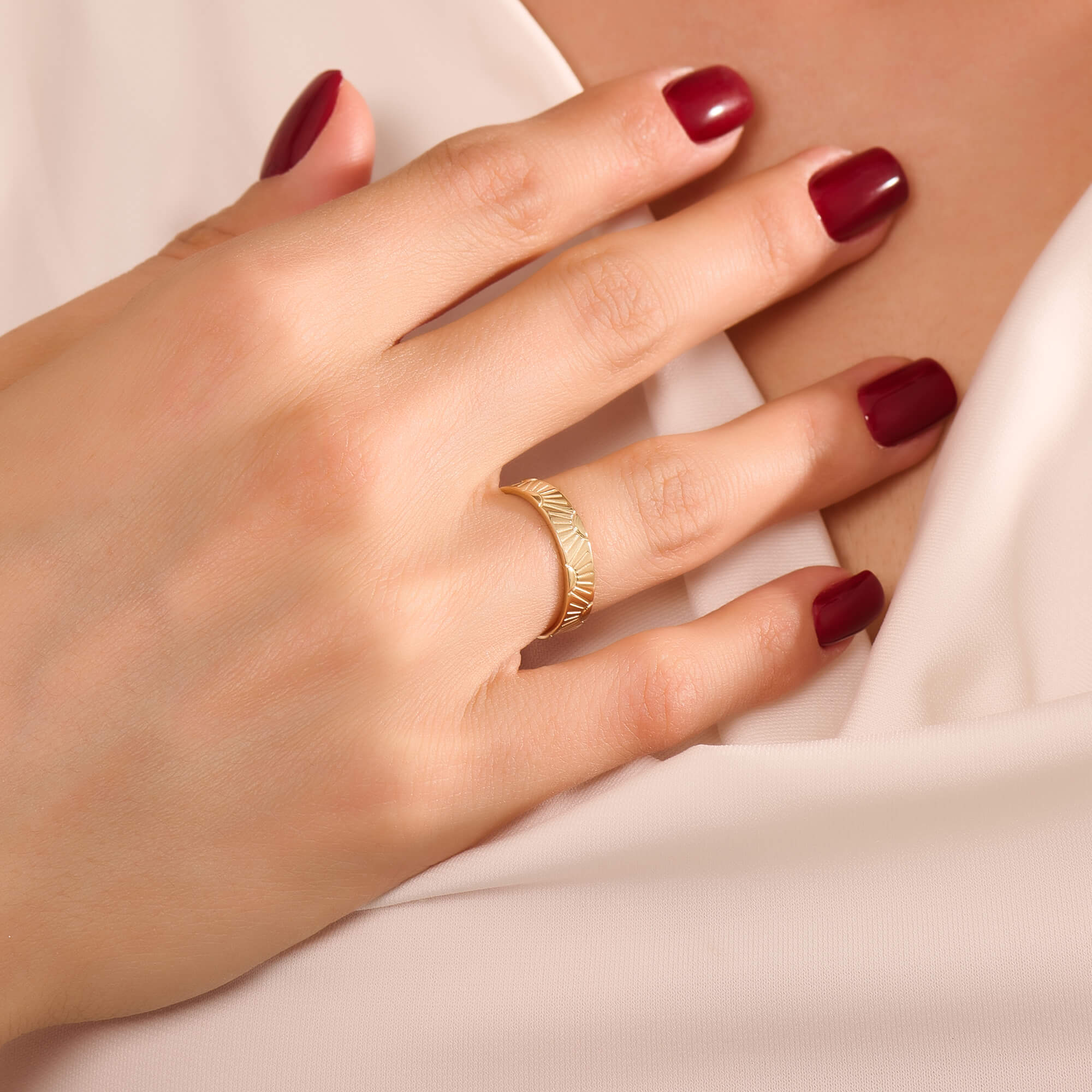 Women's Sunrise Ring in Solid Gold