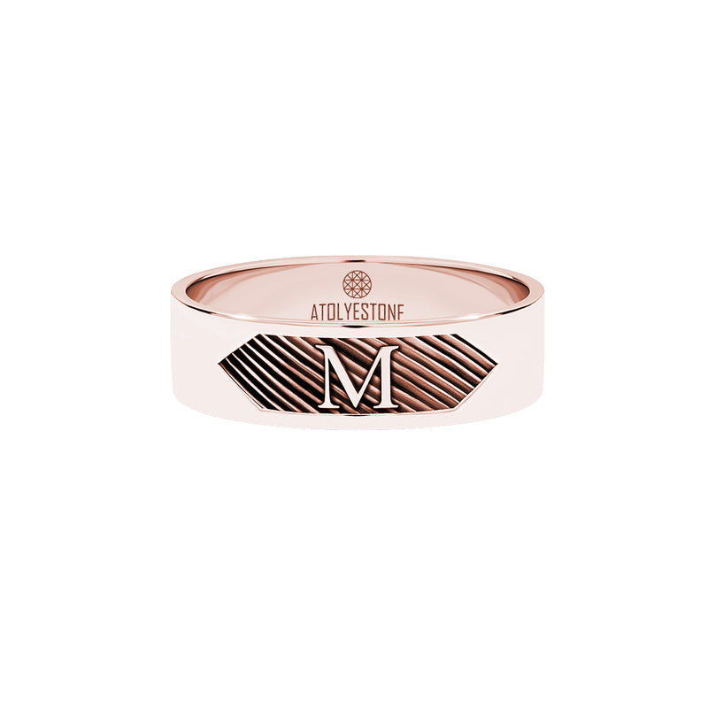 Atolyestone Men's Texture and Letter Band Ring in Solid Rose Gold