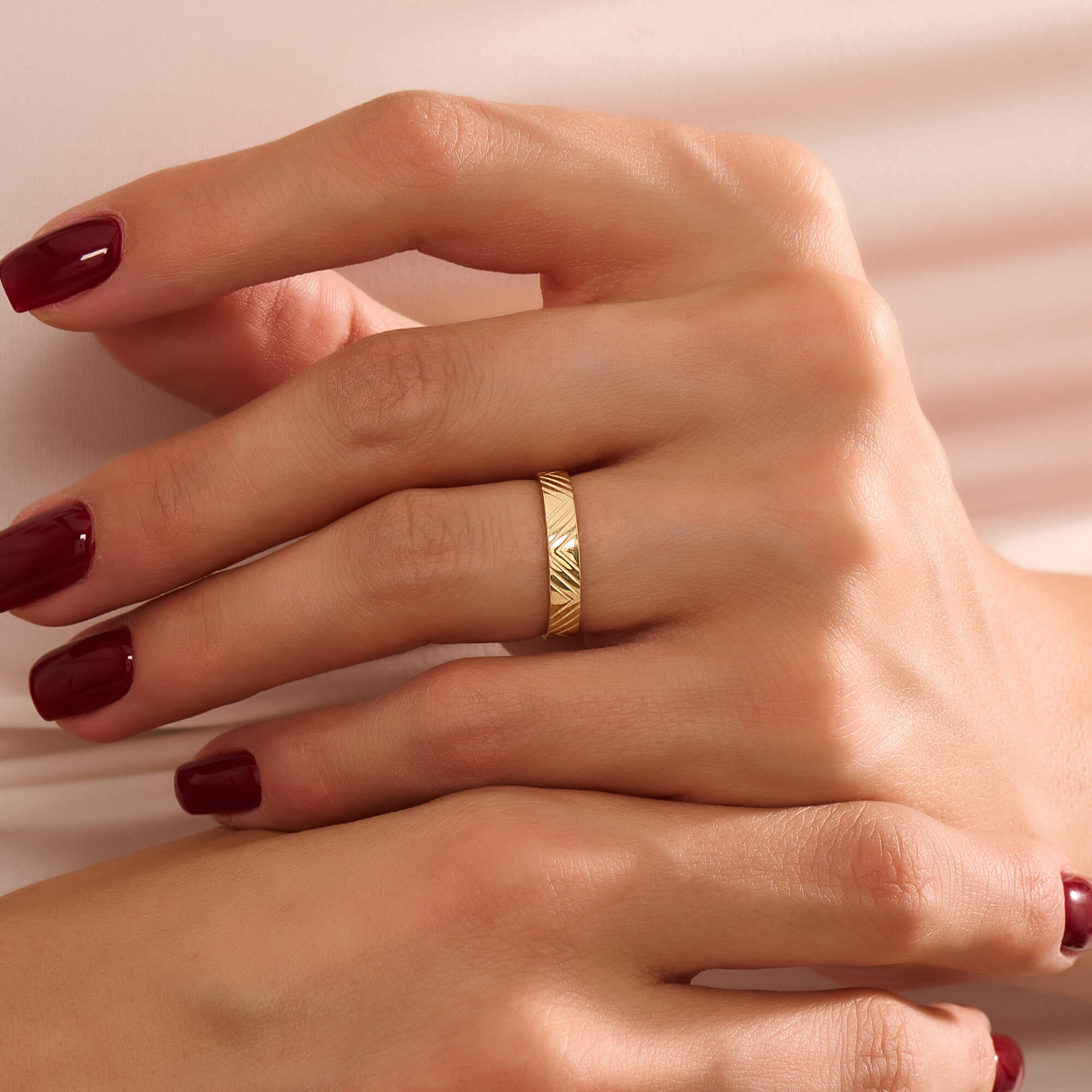 Women's Solid Yellow Gold Triangle Engraved Band Ring