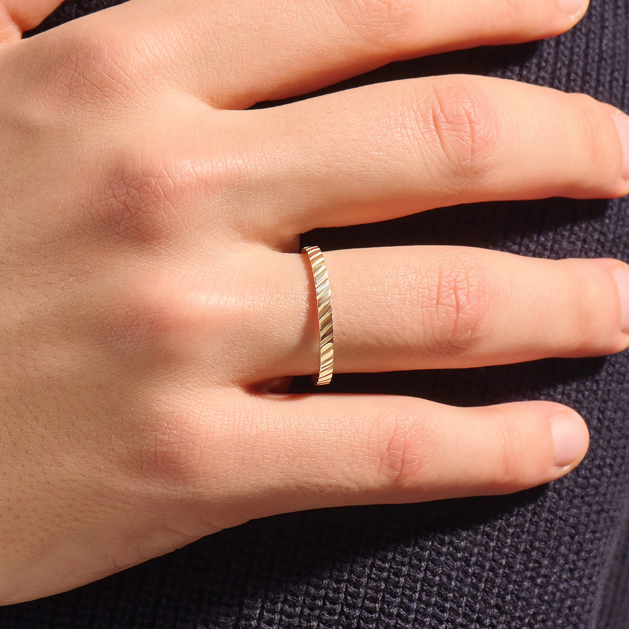  Solid Gold 2.25mm Twined Band Ring