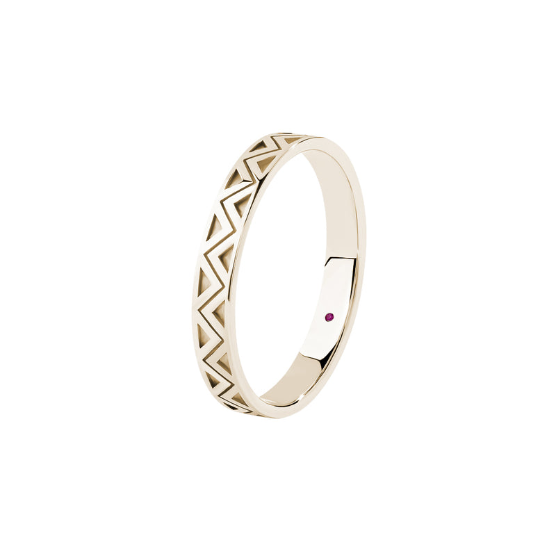 Solid Gold Zigzag Band Ring with Ruby Detail