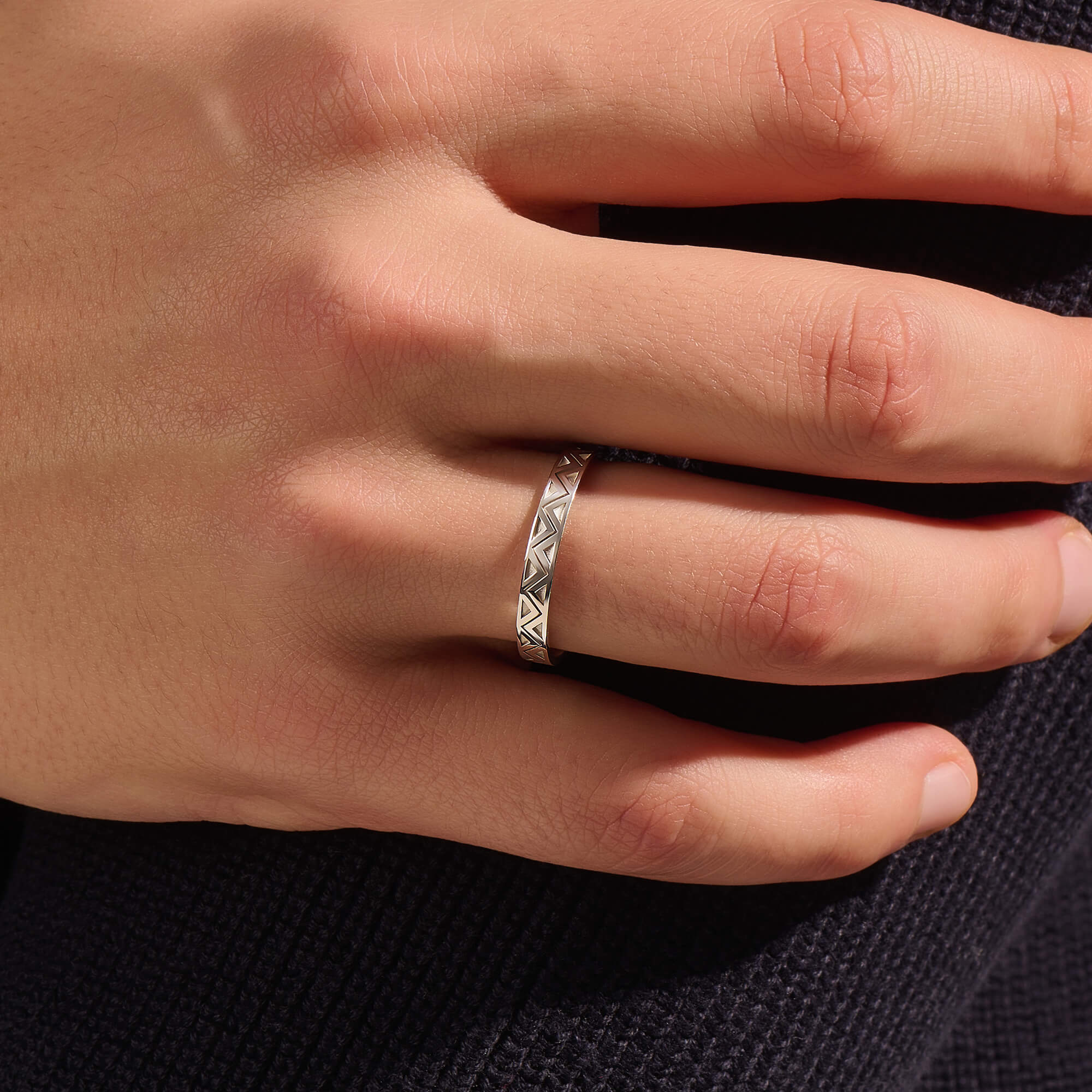 Men's 925 Sterling Silver Zigzag Design Band Ring - Atolyestone