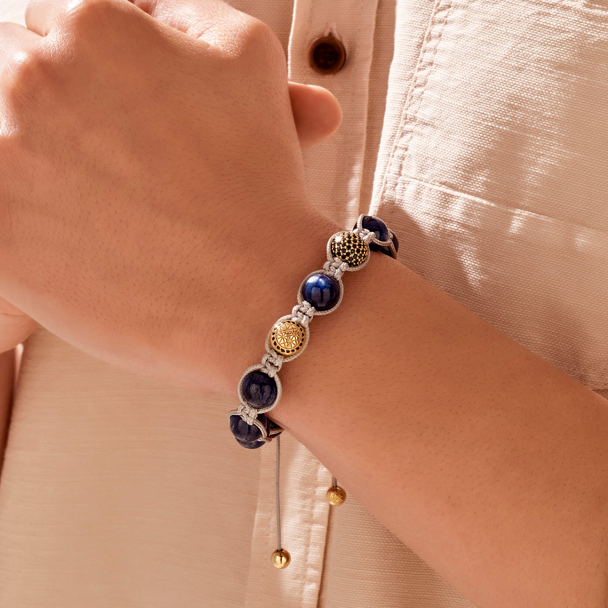 Kyanite Macrame Bracelet - Solid Gold