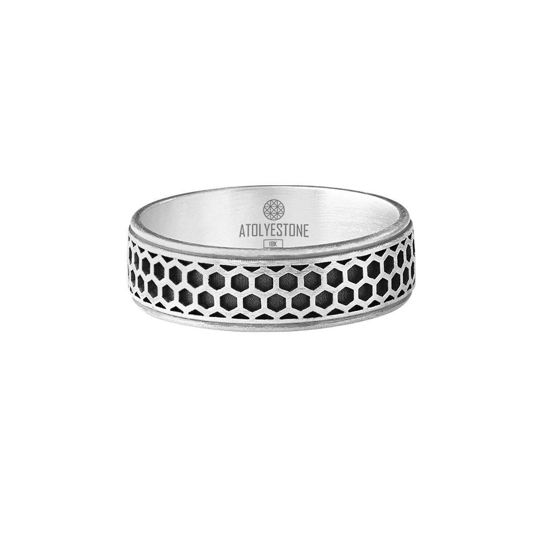 Honeycomb Band Ring in Gold