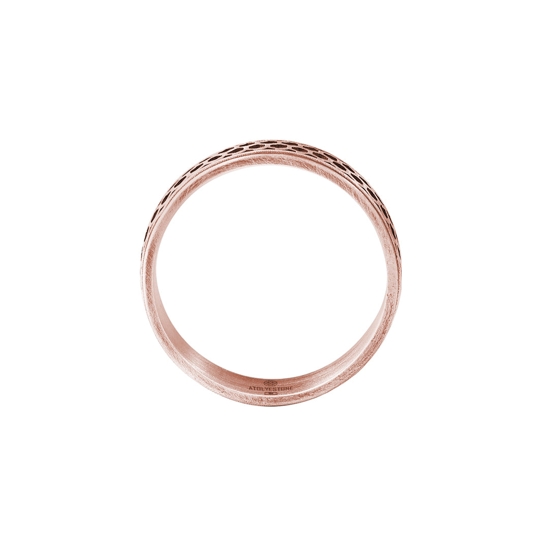 Honeycomb Band Ring in Gold