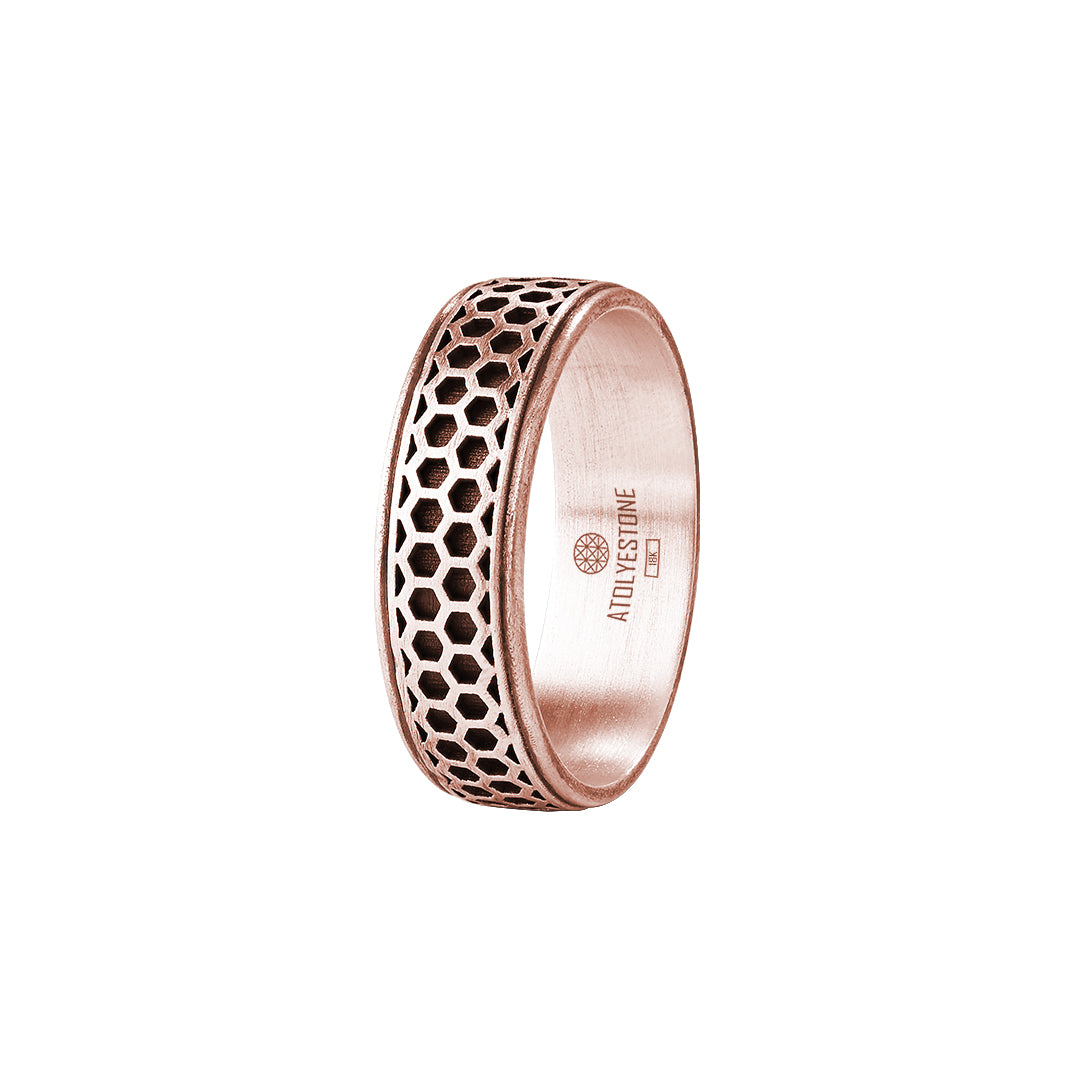 Honeycomb Band Ring in Gold