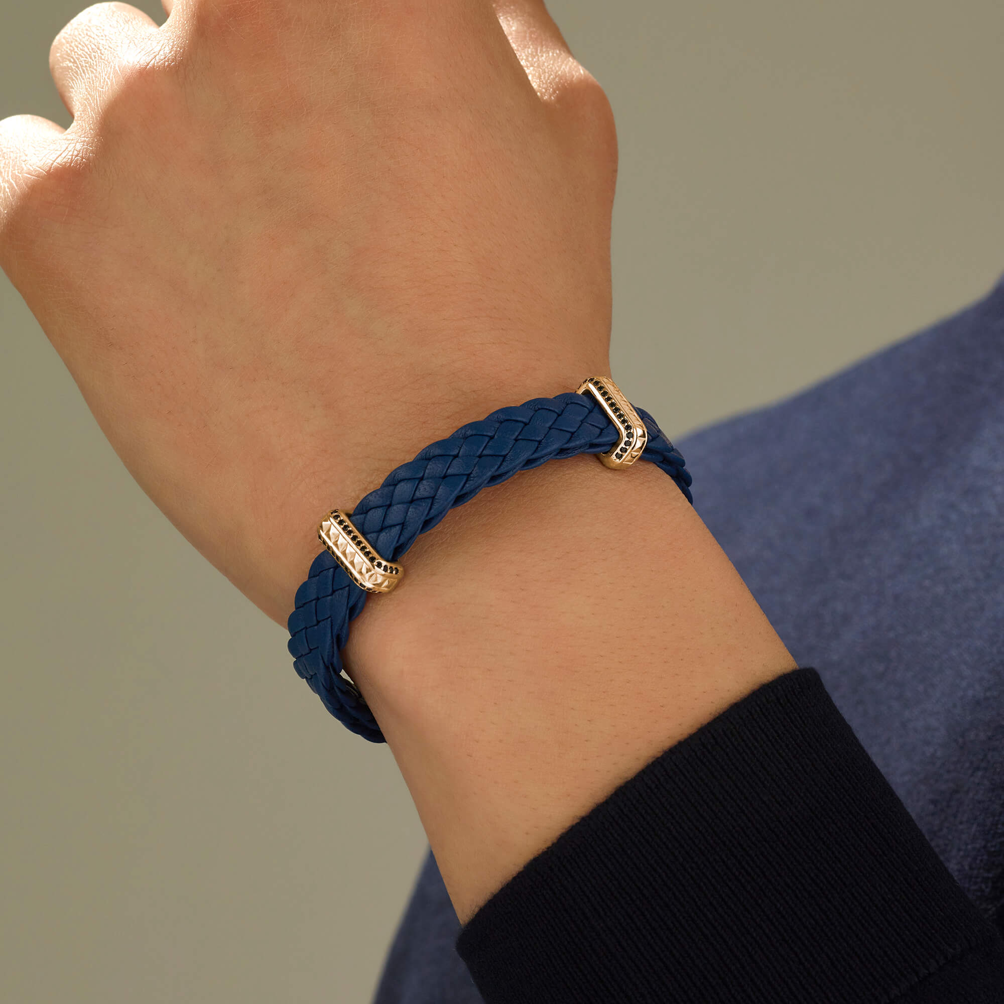 Iconic Elements Leather Bracelet in Yellow Gold