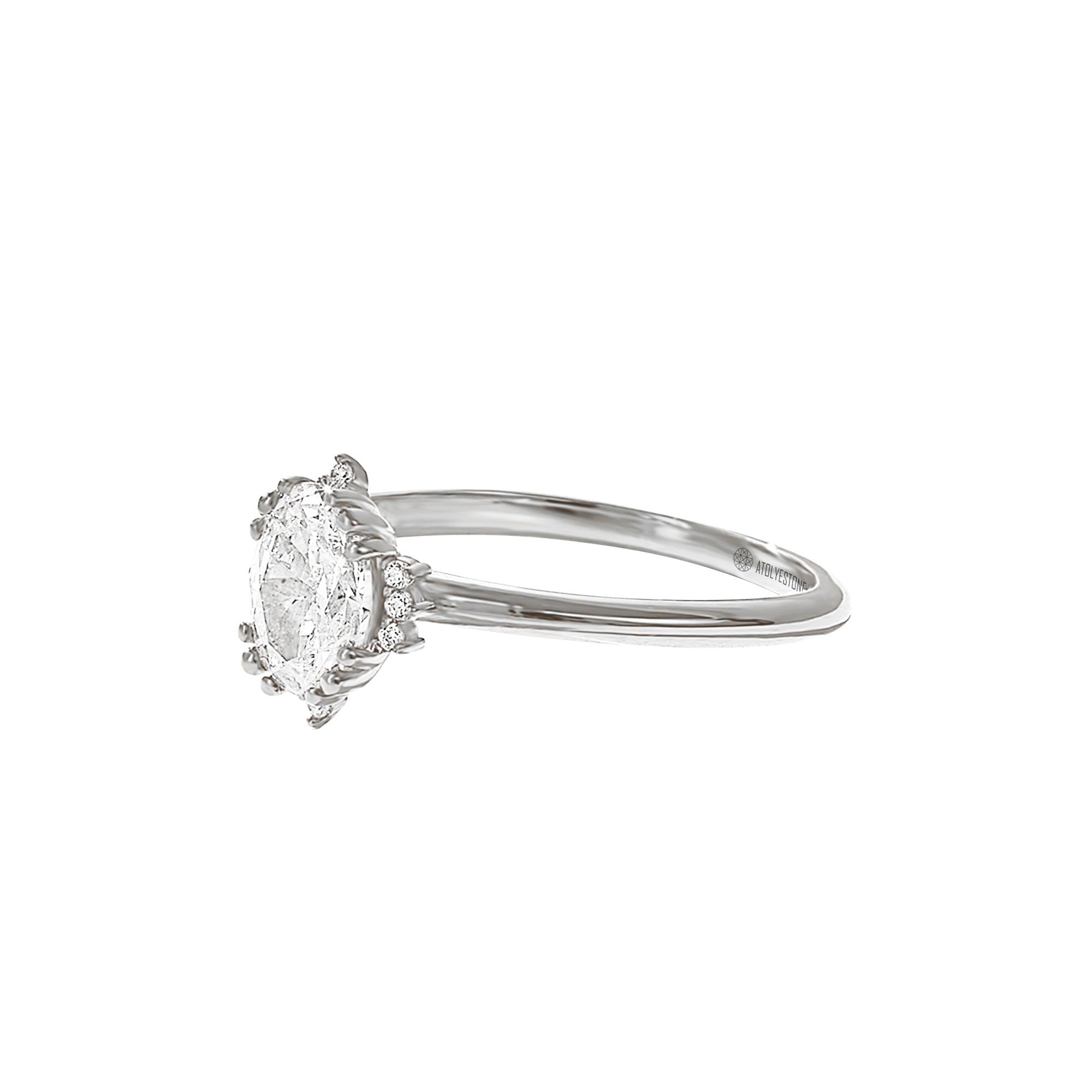 Oval Diamond Vintage Solitaire Engagement Ring in Gold