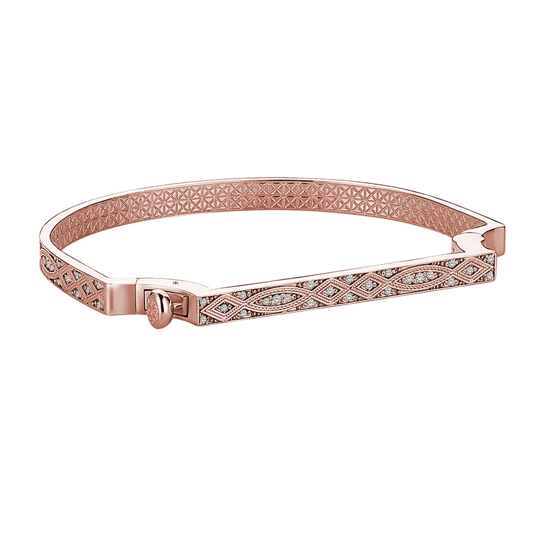 Streamline Bangle in Gold