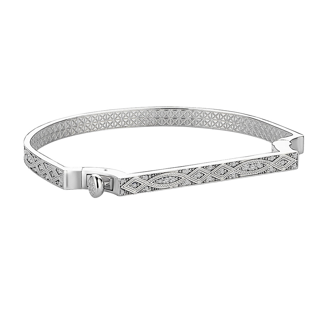 Streamline Bangle in Gold